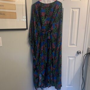 LA DoubleJ Square Caftan